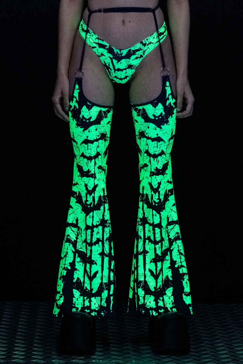 Glowing Bats O-Ring Chaps UV Close View