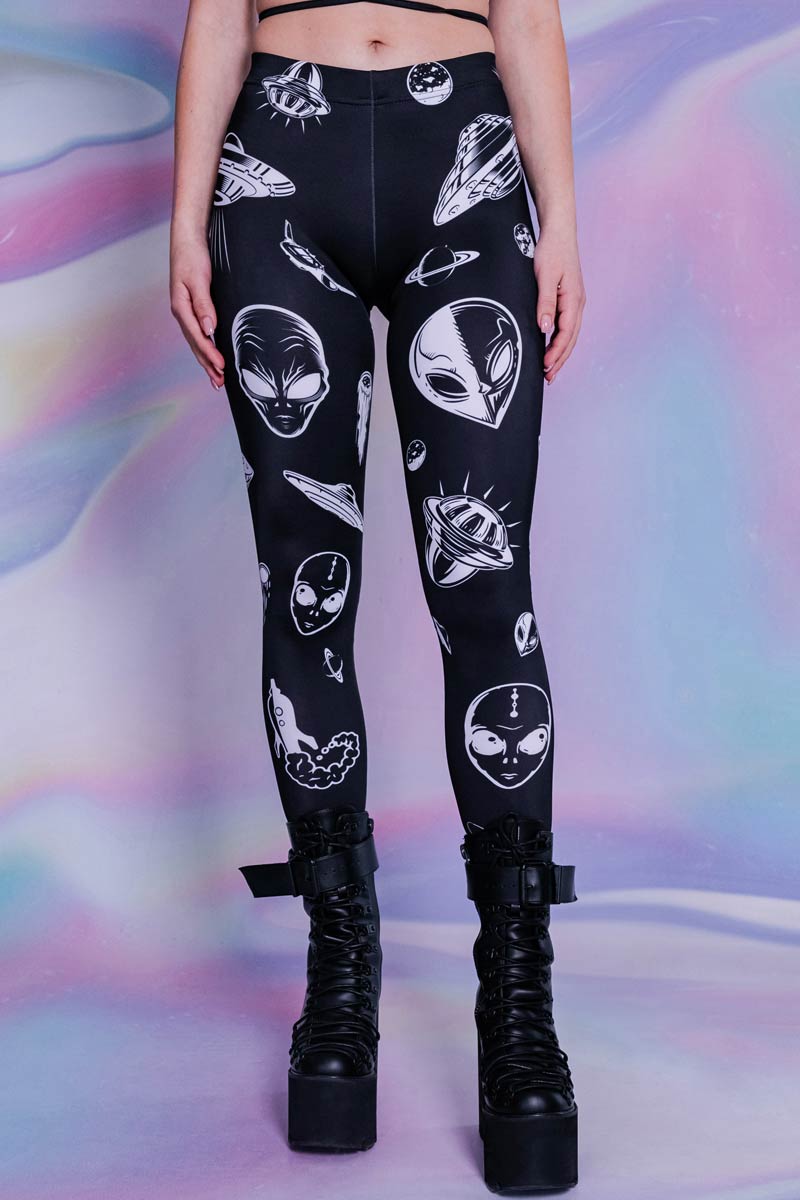 Black UFO Leggings Close View