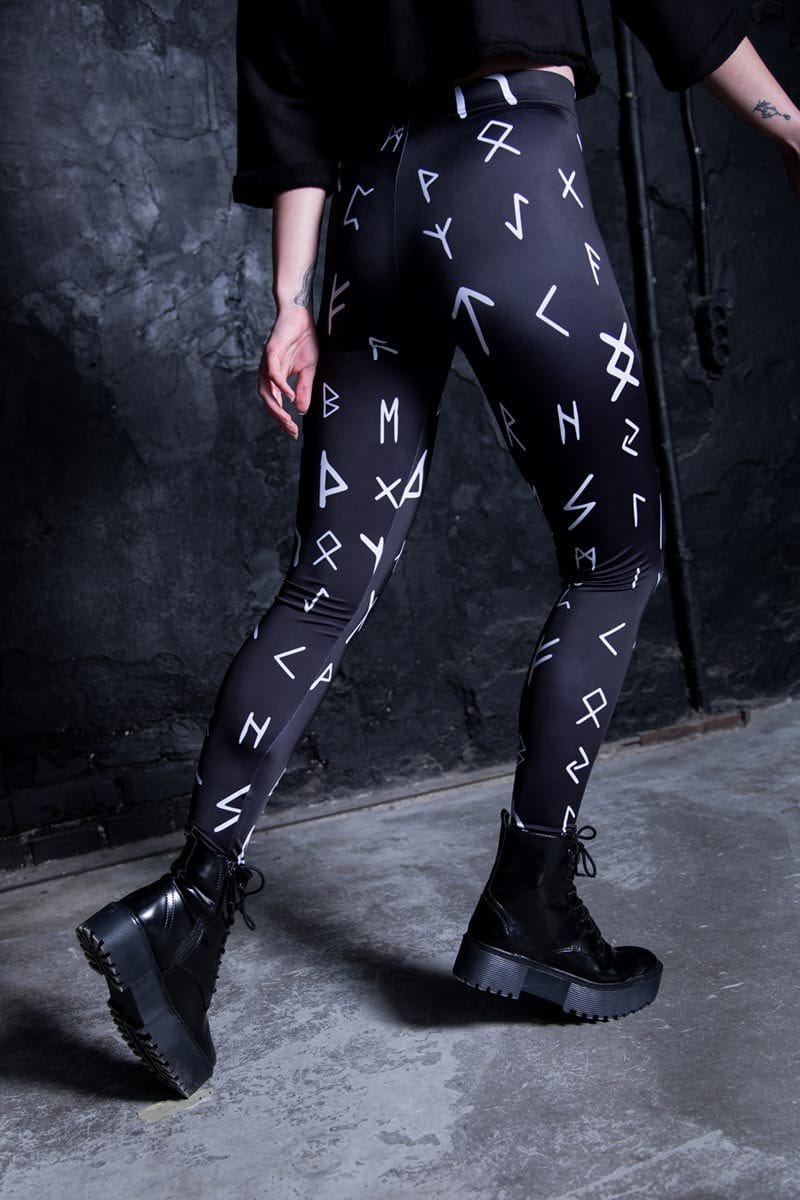 Rune Leggings Close View